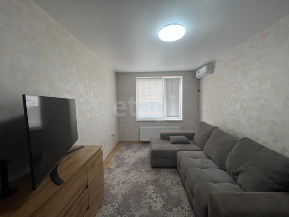 
  Продается 1-комн. квартира, 32.2 м², Прекрасная ул, д. 21
. Фото 1.