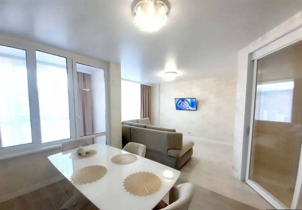 
  Сдается 2-комн. квартира, 56 м², Окопная ул
. Фото 3.