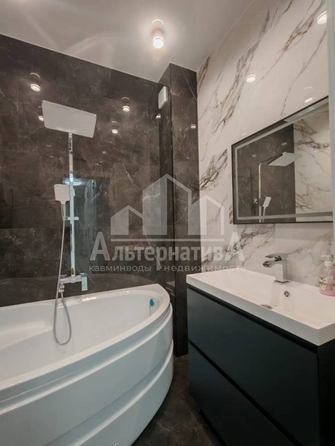 
  Продается 2-комн. квартира, 70 м², Никольская ул
. Фото 4.