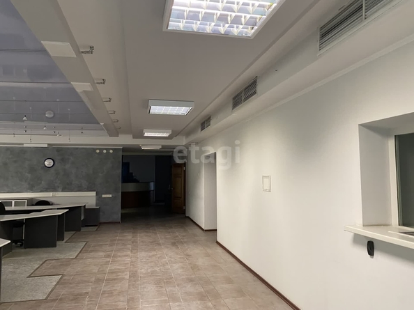 
  Продается универсальное помещение, 334.1 м², Ленина ул, д. 221
. Фото 5.