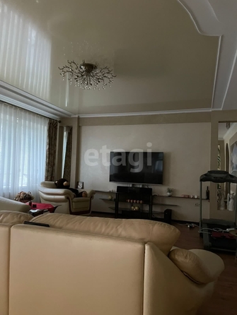 
  Продается дом, 330 м², Ставрополь
. Фото 6.