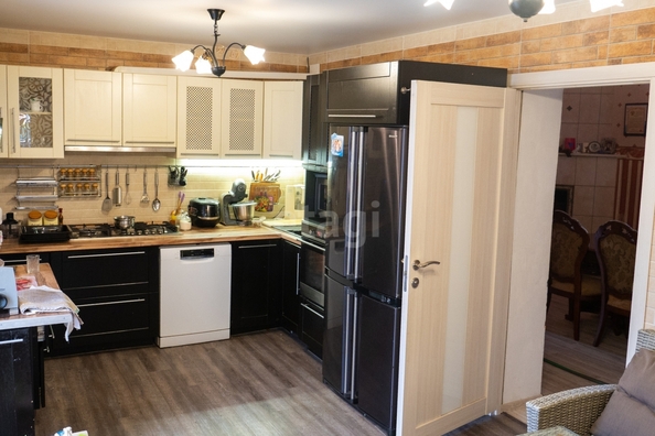 
  Продается дом 275.5 м². Фото 1.