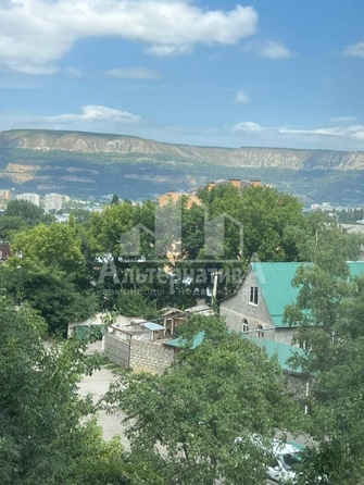 
  Сдается 2-комн. квартира, 56 м², Осипенко ул
. Фото 8.