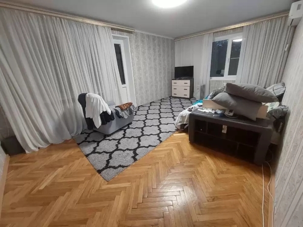 
  Продается 3-комн. квартира 70 м². Фото 1.