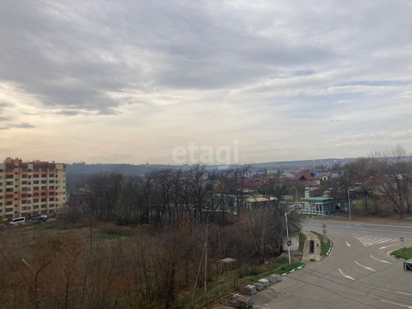 
  Продается 1-комн. квартира, 37.4 м², Чапаевский проезд, д. 57
. Фото 8.