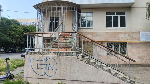 
  Сдается офис, 215 м², Доваторцев ул, д. 27
. Фото 1.