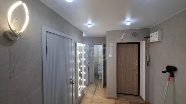 
  Продается 3-комн. квартира, 62 м², Мира ул, д. 332
. Фото 4.