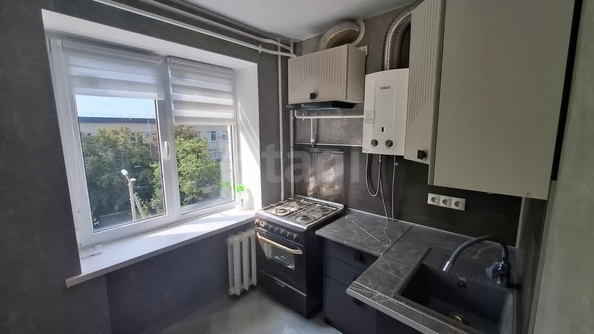 
  Продается 3-комн. квартира, 62 м², Мира ул, д. 332
. Фото 6.