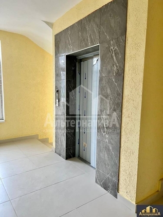
  Продается 1-комн. квартира, 43.7 м², Замковая ул
. Фото 8.