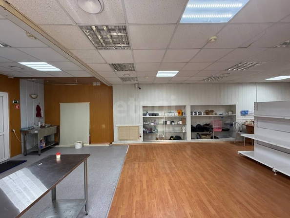 
  Продается универсальное помещение, 264.7 м², Мира ул, д. 428
. Фото 21.