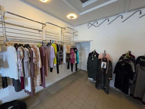 
  Сдается торговая площадь, 36.7 м², Ленина ул, д. 308
. Фото 14.