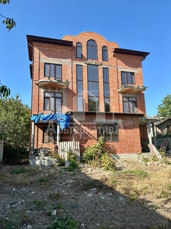 
  Продается дом, 304 м², Ессентуки
. Фото 2.