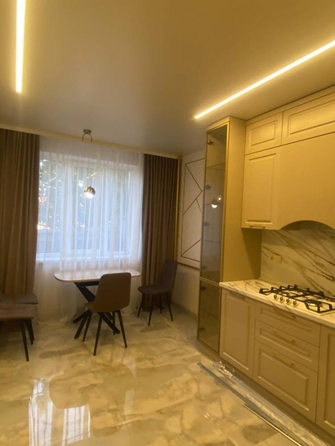 
  Продается 1-комн. квартира, 47 м², Замковая ул
. Фото 5.