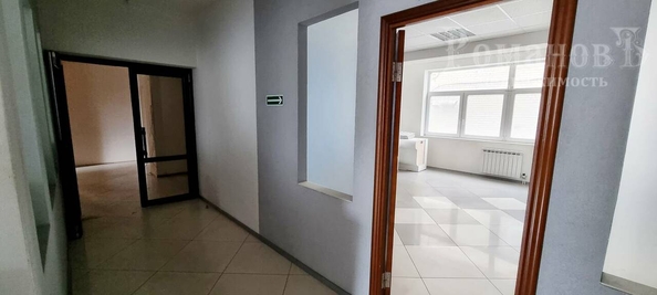 
  Сдается универсальное помещение, 488.2 м², Маршала Жукова ул, д. 23
. Фото 11.