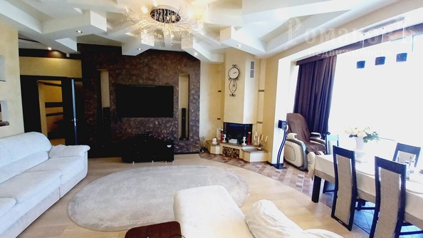 
  Продается 4-комн. квартира, 180 м², Дзержинского ул, д. 158
. Фото 12.