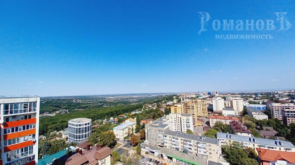 
  Продается 4-комн. квартира, 180 м², Дзержинского ул, д. 158
. Фото 20.