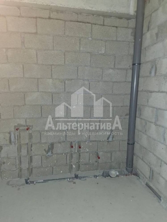 
  Продается 1-комн. квартира, 37 м², Патриса Лумумбы ул
. Фото 10.