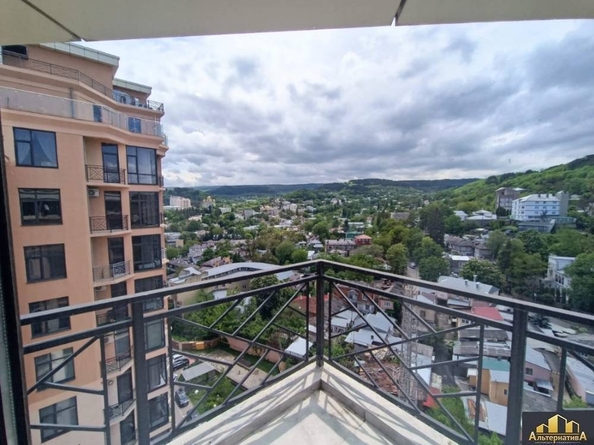 
  Продается 4-комн. квартира, 130 м², Шаумяна ул
. Фото 2.