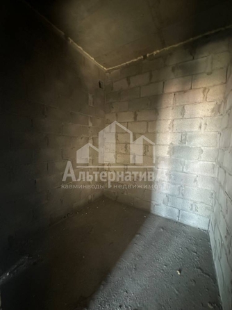 
  Продается 1-комн. квартира, 46 м², Шмидта ул
. Фото 10.