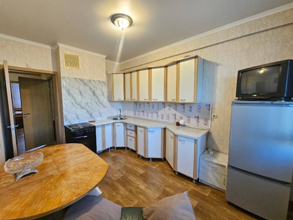 
  Сдается 2-комн. квартира, 55 м², Набережная ул
. Фото 2.