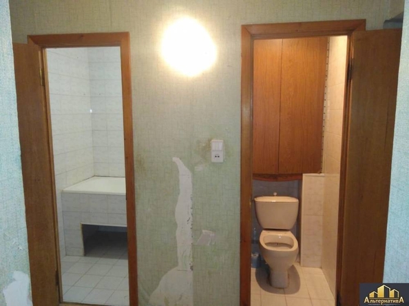 
  Продается 3-комн. квартира, 76.8 м², Умара Алиева ул
. Фото 8.