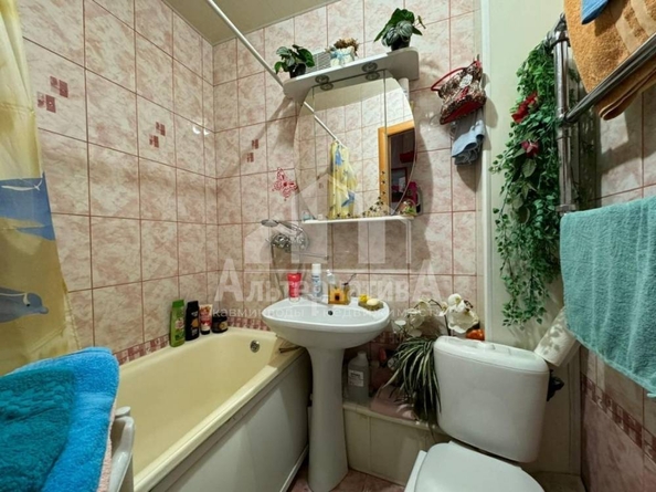 
  Продается 1-комн. квартира, 30 м², Терская ул
. Фото 2.