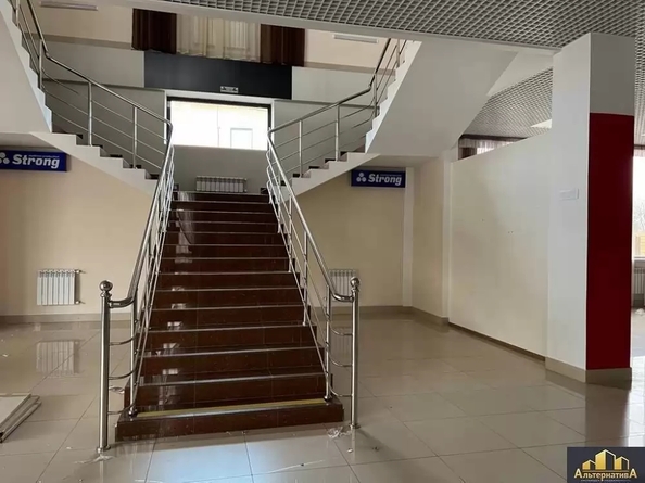 
  Сдается универсальное помещение 550 м². Фото 1.