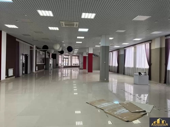 
  Сдается универсальное помещение 550 м². Фото 2.