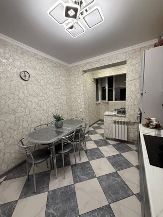 
  Продается 3-комн. квартира, 74 м², Умара Алиева ул
. Фото 4.
