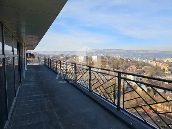 
  Продается 4-комн. квартира 220.4 м². Фото 11.