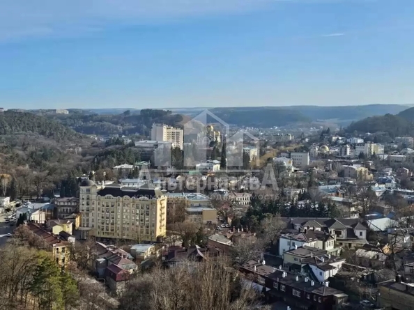 
  Продается 4-комн. квартира 220.4 м². Фото 13.