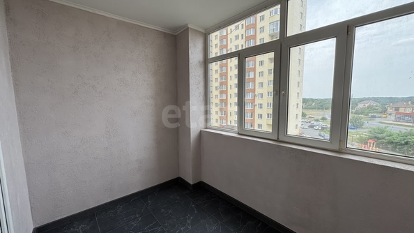 
  Продается 2-комн. квартира, 77 м², Пирогова ул, д. 70
. Фото 8.