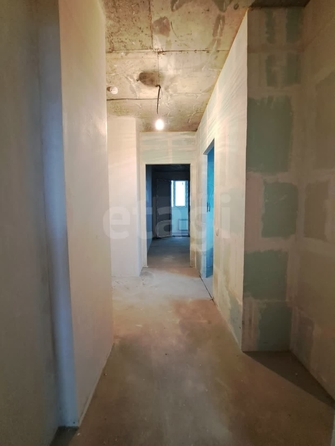 
  Продается 1-комн. квартира, 34 м², Тюльпановая ул, д. 12
. Фото 9.