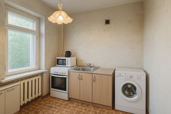 
  Продается 1-комн. квартира, 32.5 м², Юлиуса Фучика ул, д. 6
. Фото 2.
