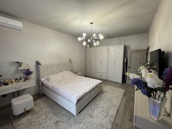 
  Продается 1-комн. квартира, 53.5 м², Пестова ул, д. 5
. Фото 2.