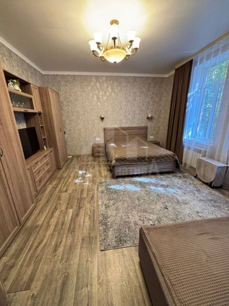 
  Продается 1-комн. квартира, 35 м², Шаляпина ул
. Фото 8.