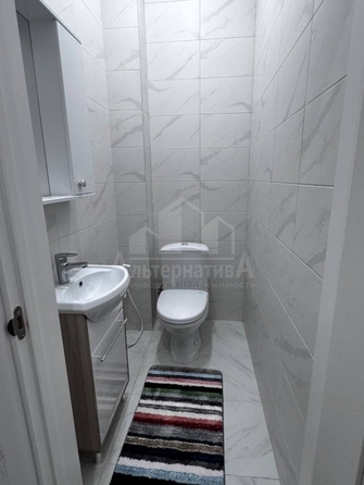 
  Продается 2-комн. квартира, 72 м², Луначарского ул
. Фото 9.