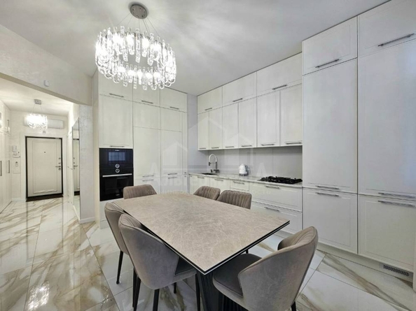 
  Продается 2-комн. квартира 84 м². Фото 2.