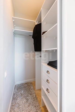 
  Продается 4-комн. квартира, 110 м², Лопырина ул, д. 121
. Фото 20.