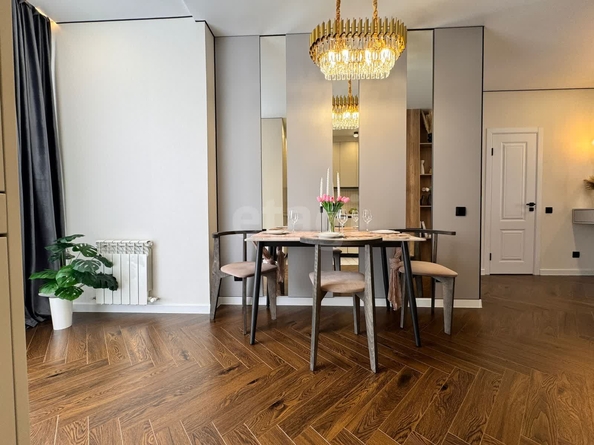 
  Продается 2-комн. квартира, 56 м², Матрёны Наздрачёвой ул, д. 3/1
. Фото 2.