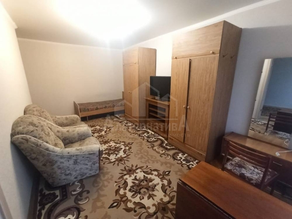 
  Продается 2-комн. квартира, 41 м², Кутузова ул
. Фото 4.