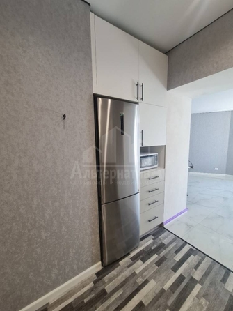 
  Продается 3-комн. квартира, 77 м², Кутузова ул
. Фото 11.