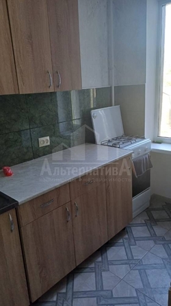 
  Продается 1-комн. квартира, 32 м², Калинина ул
. Фото 4.