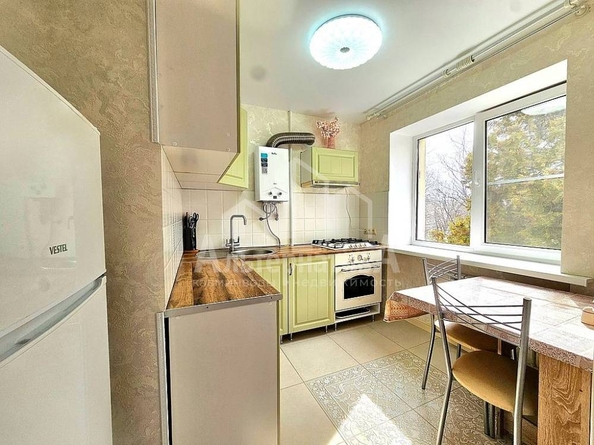 
  Продается 2-комн. квартира, 42 м², Андрея Губина ул
. Фото 1.