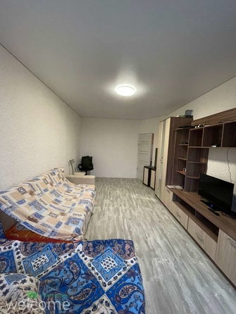 
  Продается 1-комн. квартира, 41.8 м², Доваторцев ул, д. 90
. Фото 6.