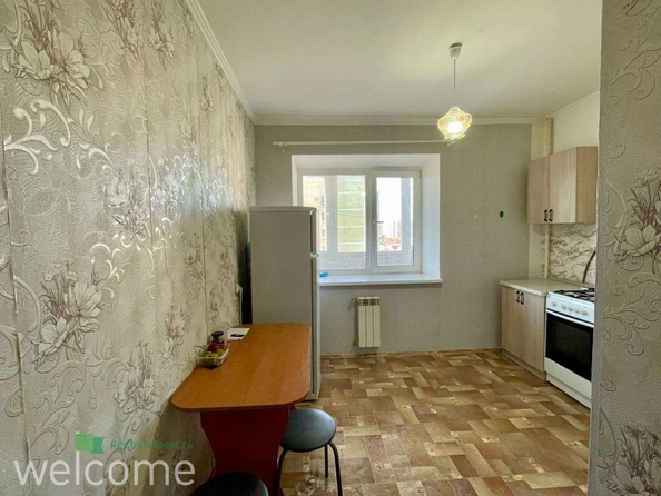
  Продается 1-комн. квартира, 36 м², Пирогова ул, д. 24/2
. Фото 3.