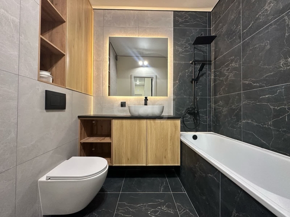 
  Продается 2-комн. квартира, 53 м², Николая Голодникова ул, д. 7к1
. Фото 20.