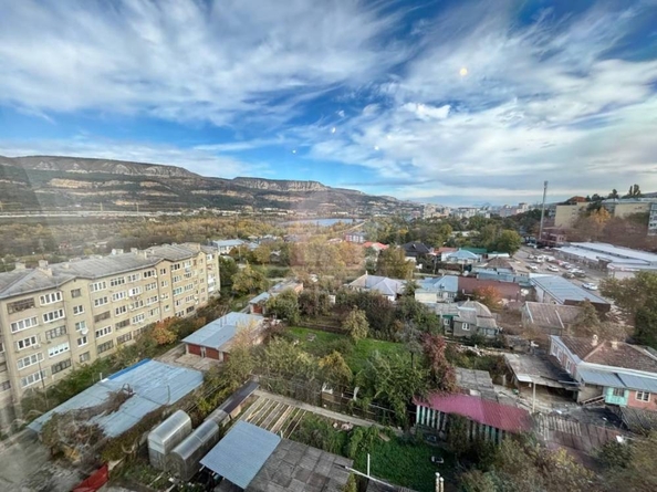 
  Продается 1-комн. квартира, 45 м², Красивая ул
. Фото 15.
