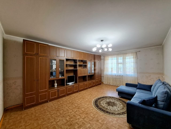 
  Продается 1-комн. квартира, 47.1 м², Пирогова ул, д. 64/3
. Фото 3.