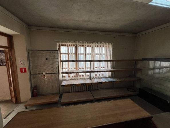 
  Продается универсальное помещение 687 м². Фото 11.